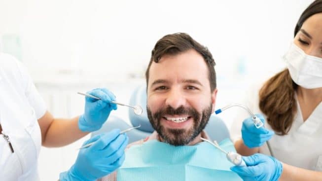 מתי עדיף להימנע מהרדמה מלאה בטיפולי שיניים?